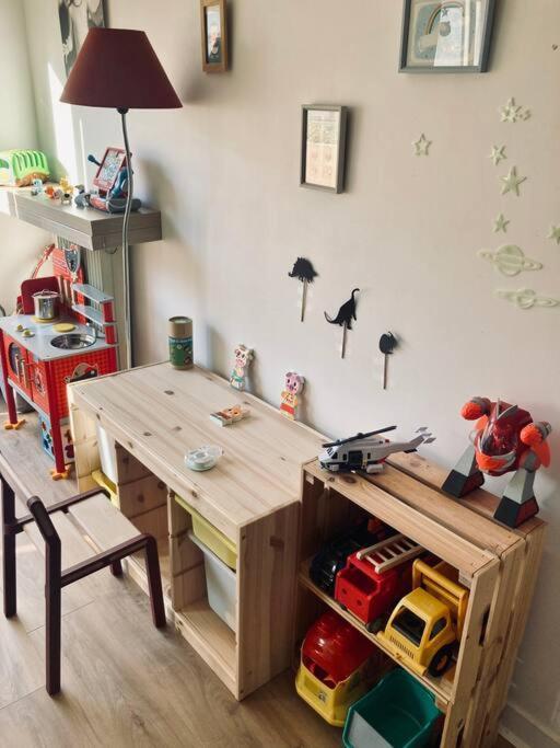 Paris : Appartement Familial Avec Parking Prive Clichy Zewnętrze zdjęcie